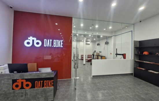 HÀ PHONG TRIỂN KHAI LẮP ĐẶT HỆ THỐNG THIẾT BỊ XƯỞNG DỊCH VỤ TẠI STORE DAT BIKE – VĨNH HOA MAI